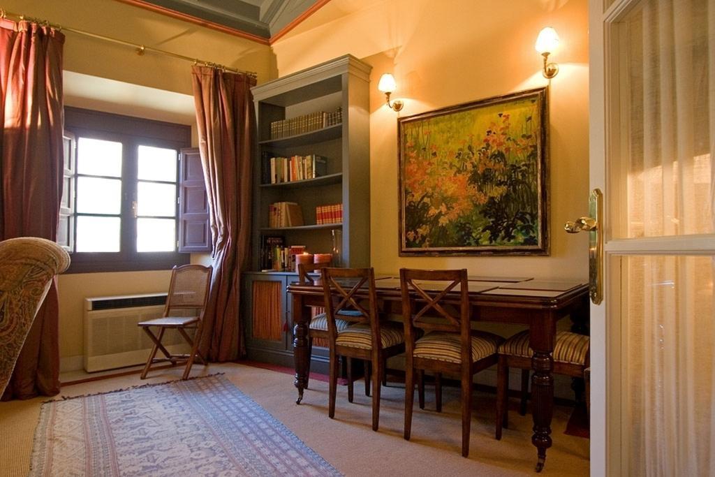 River House Sevilla Kamer foto
